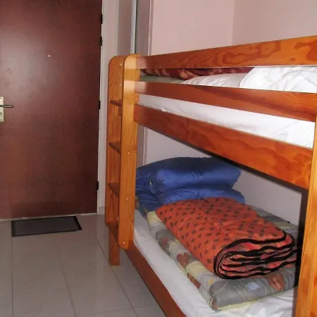 Apartment Avec Piscine, Parking Et Balcon Aux Sables-d'olonne - Fr-1-197-380 Les Sables-d'Olonne